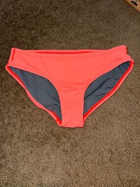 Jolyn Coral Bikini Bottoms size large